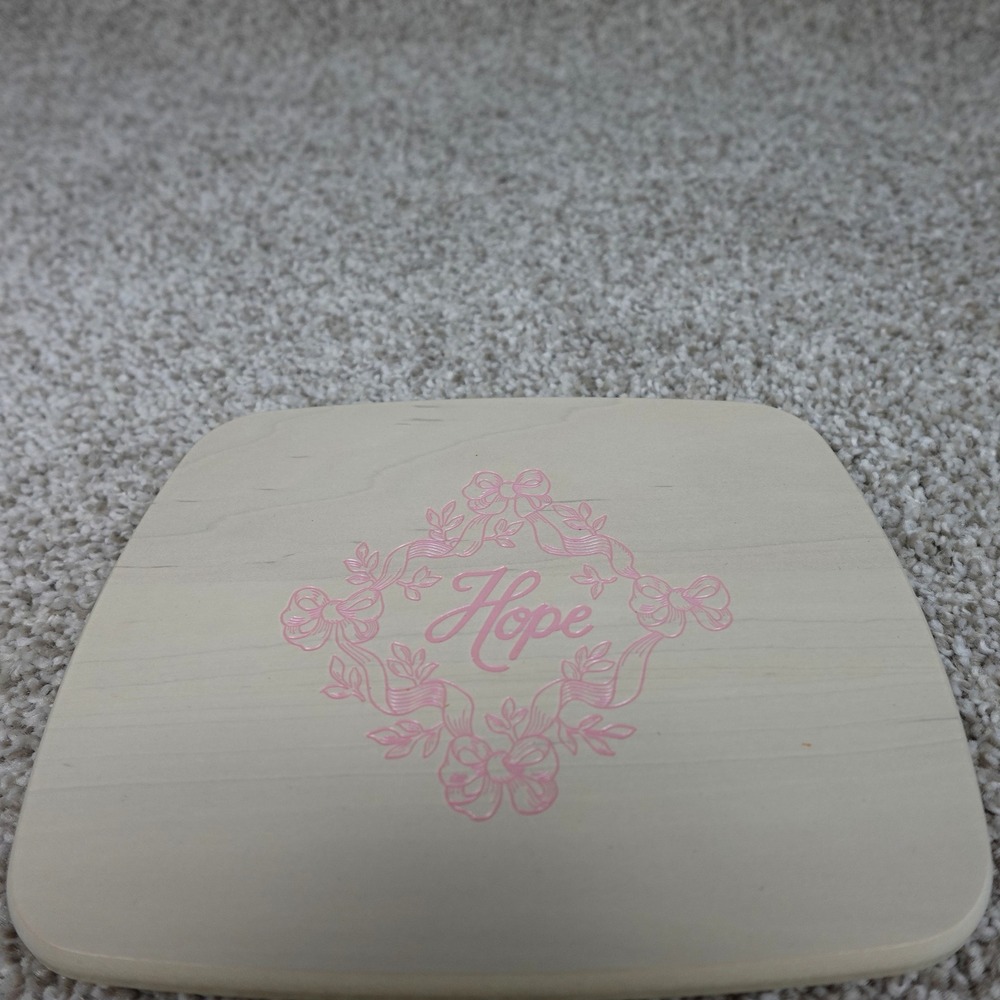 Longaberger 2009 Horizon of Hope Note Basket Wood Lid Pink Wreath Logo